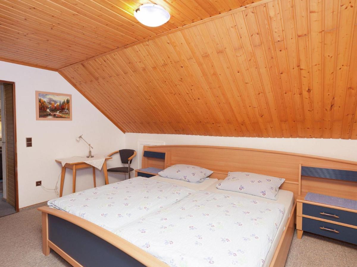 Flat In Polle Near The Forest Exterior foto